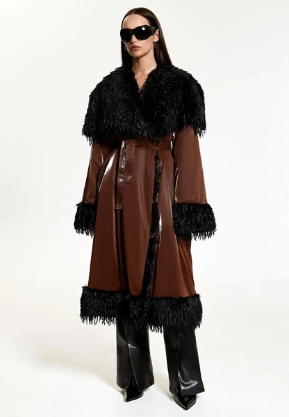 Теплые, уютные, твои: 17 лучших шуб этой зимы