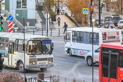 50 новых автобусов поступят в Якутск до конца года