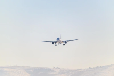 С Aviasales взыскали 297 тысяч за ранний вылет