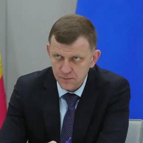 <p>Евгений Наумов </p>