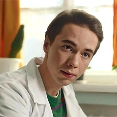 Аскорбиновая кислота вместо презерватива: эксперт комментирует 6 мифов из сериала «Про это самое»