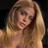 <p>Мехтап Алгюль</p>