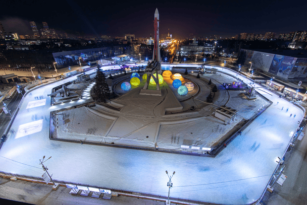 Фото №1 - Как отметить День студента: 5 вариантов для тех, кто живет в Москве