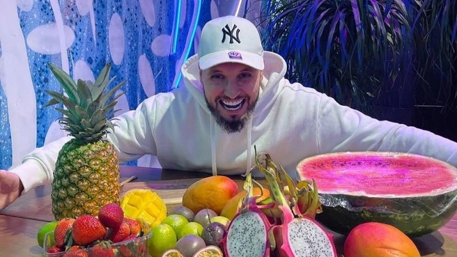 Много лет Марсель Сабиров хвастался успешным бизнесом по продаже экзотических фруктов | Источник: company_bloggers / instagram.com (соцсеть признана экстремистской и запрещена на территории РФ)