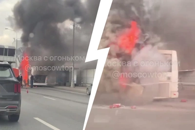 Автобус загорелся на МКАД: пробка растянулась на семь километров