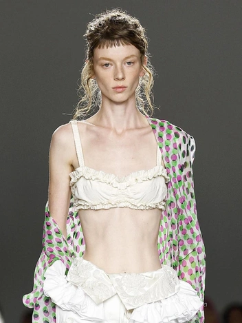 Dries Van Noten SS26 | Источник: IK ALDAMA/IK ALDAMA