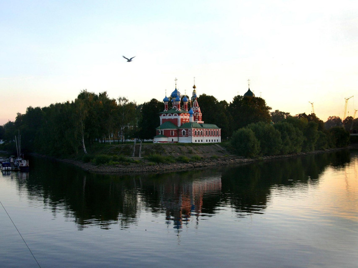 Короткая поездка: 10 удивительных мест в России для тех, кто не успел отдохнуть