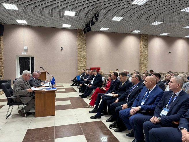 Вступление института в «СоюзМаш» — это мост между академической наукой и реальным производством, который обещает стать прочным фундаментом для успешного будущего как студентов, так и всего региона | Источник: «Волгоградский институт бизнеса»