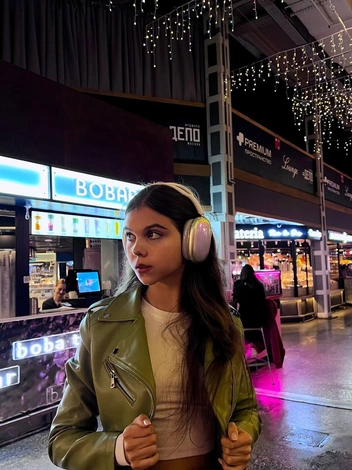 Ходят слухи, что девушка переехала в США | Источник: Арина Рыкова | GYMGIRL / T.me