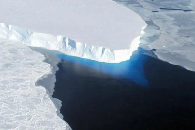 Эксперт ААНИИ о рисках от ледника Туэйтса для Петербурга