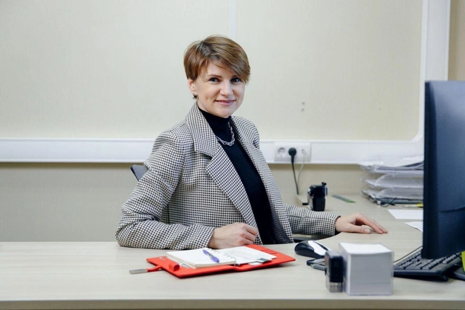 Наталья Ускова руководит отделом организации перевозок | Источник: пресс-служба «Транспорта Ярославии»