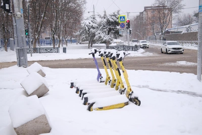 Authorities relaunch poll on e-scooter ban in Stavropol Krai