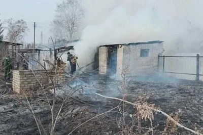 Жительницу Приамурья оштрафовали за горячую золу во дворе