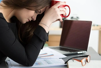 «Мне тяжело брать деньги за любимую работу. Будто считаю, что зарабатывать можно только через страдания»