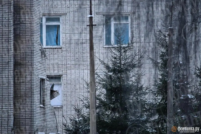 «Земля содрогнулась». Что говорят жители Сертолово о взрыве в здании военной комендатуры | Источник: Валентин Егоршин / «Фонтанка.ру»