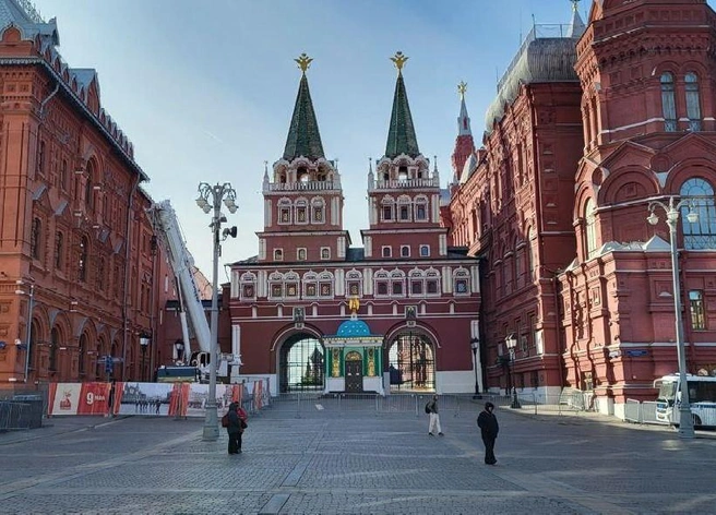 Красная площадь перекрыта | Источник: Иван Гусаров / MSK1.RU