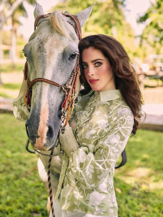 Источник: fatimaboschfdz / Instagram.com (экстремистская организация, деятельность запрещена на территории РФ)