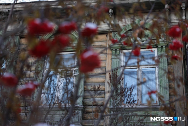 Дети и внуки Самуила стали успешными предпринимателями. Кто-то владел доходным домом, а кто-то одним из первых городских кинотеатров «Элезион» | Источник: Евгений Софийчук / NGS55.RU