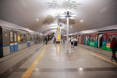 Власти объяснили отсутствие туалетов в казанском метро