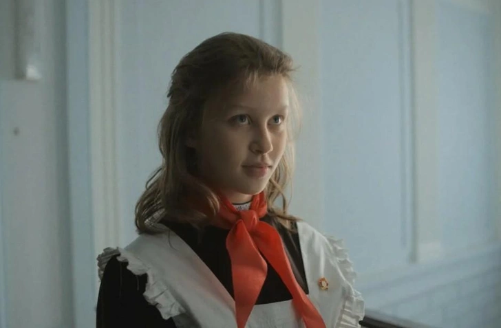 Анна Пересильд сыграла Айгуль в сериале «Слово пацана»