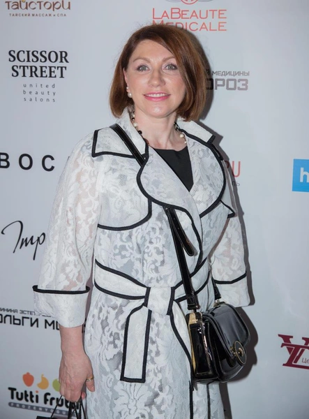 Роза Сябитова | www.starhit.ru