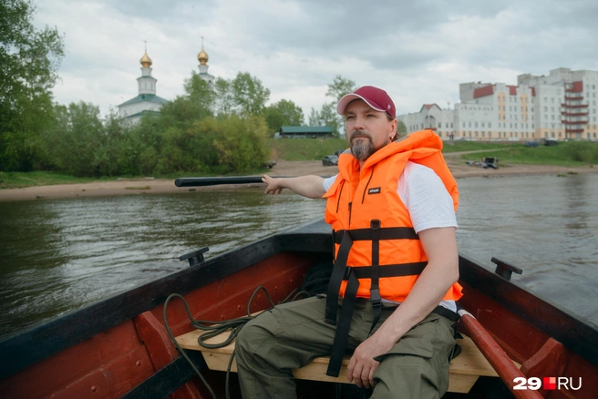 Команда у карбаса меняется, а капитан всегда один | Источник: Иван Митюшев / 29.RU