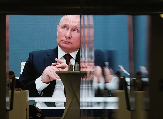 Песков рассказал, как Путин реагирует на теорию о своих «двойниках» | ya62.ru
