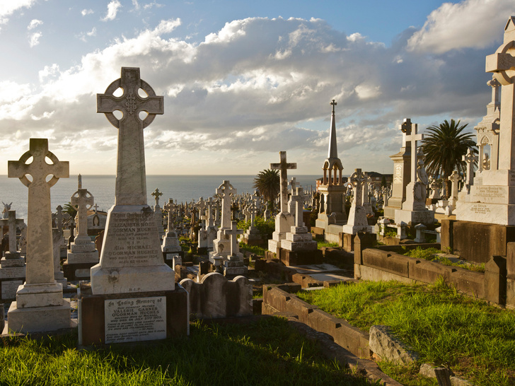 12 самых красивых кладбищ мира