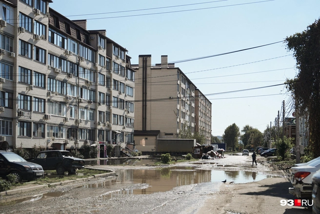 Так выглядит улица Есенина в Музыкальном | Источник: Дарья Паращенко / 93.RU