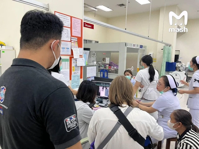 Пострадавших с тяжелыми травмами госпитализировали в госпиталь Канчабури | Источник: Mash / Telegram