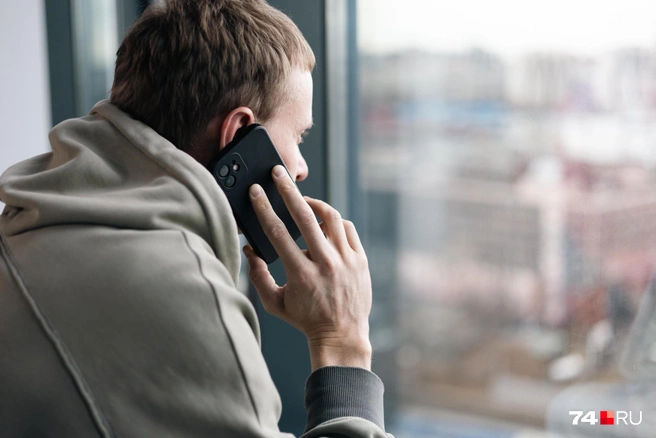 Роскомнадзор решил пресечь работу мессенджера | Источник: Наталья Лапцевич / 74.RU