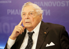 95 лет Юрию Любимову