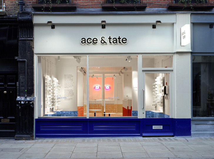 С широко раскрытыми глазами: яркий магазин очков Ace & Tate в Сохо (фото 7)