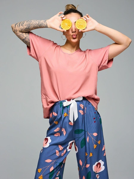 Домашний костюм