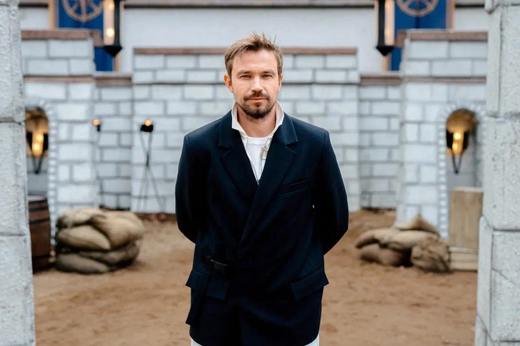 Александр Петров  | www.starhit.ru