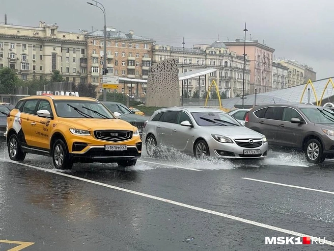 В Москве выпало больше месячной нормы осадков | Источник: Екатерина Фадеева / MSK1.RU