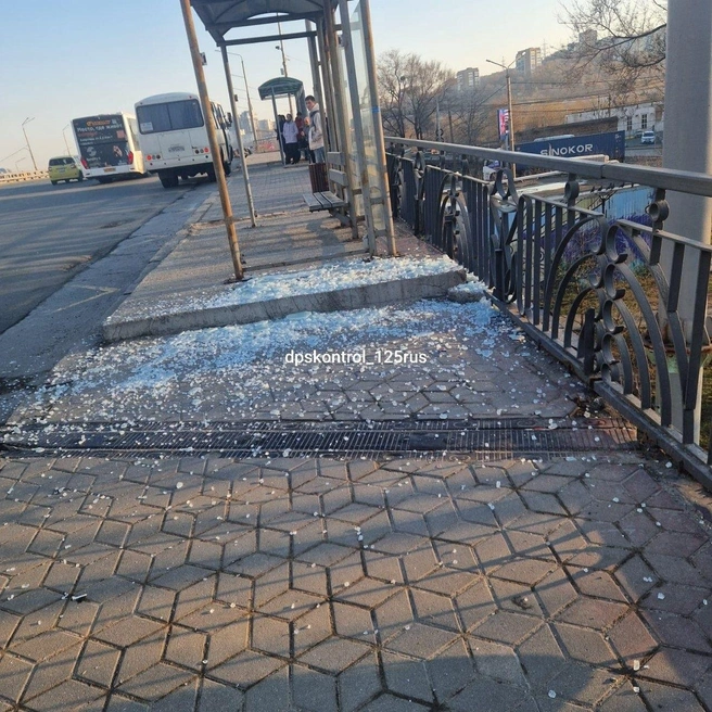 Последствия погрома на остановке Некрасовская | Источник: dpskontrol_125rus / T.me