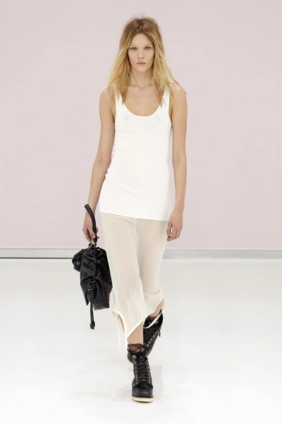 Fendi ss25 | Источник: Avalon All rights reserved. | Legion Media