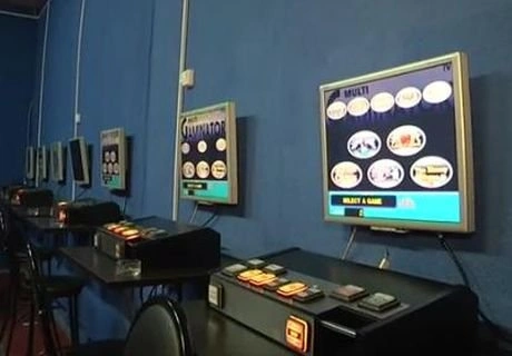 Рязанские полицейские «накрыли» игорный клуб (видео) | ya62.ru