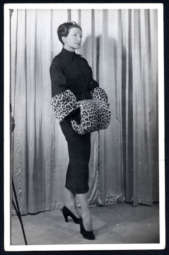 От сумок до обуви: как выглядят самые модные вещи Dior с леопардовым принтом