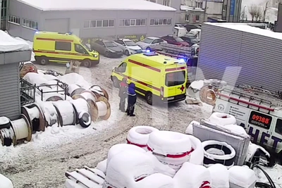 Footage shows ambulance taking Orenburg residents rescued from boiling water