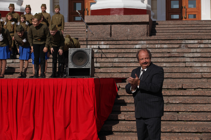 Прототип Сережи Парамонова, рухнувшие судьбы детей и адюльтер. Каким получился сериал «Хор»