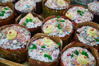 Какие куличи есть в Туле на Пасху и сколько стоят