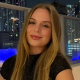 <p>Мелиса Шенлы</p>