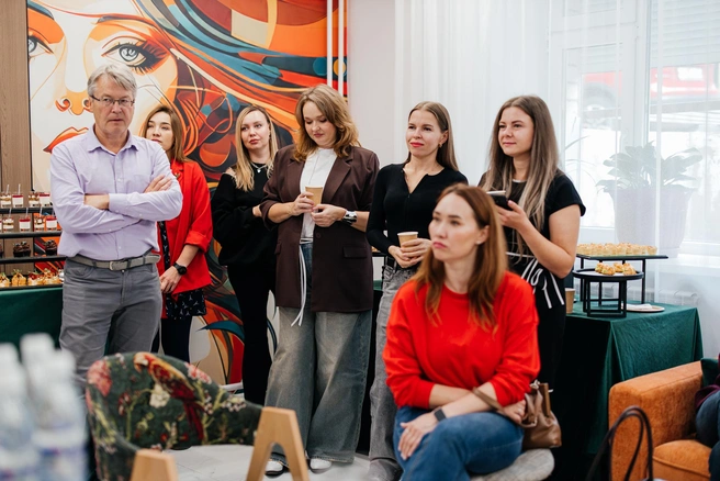 На презентацию были приглашены дизайнеры, архитекторы и мастера города | Источник: Ксения Зимина