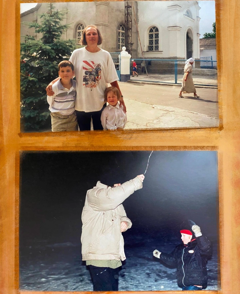 Балабанов со своими сыновьями | Источник: balabanov_arts / Instagram.com (соцсеть запрещена на территории РФ)