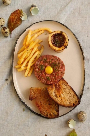 Тартар из говядины | Источник: yablokipechem / T.me