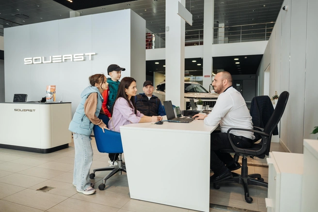 Родители, планирующие пополнение в семье, оценят систему ISOFIX, которая делает установку детского кресла быстрой, надёжной и безопасной | Источник: Александр Костромитин