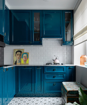 Синий цвет на кухне: 40+ интересных решений