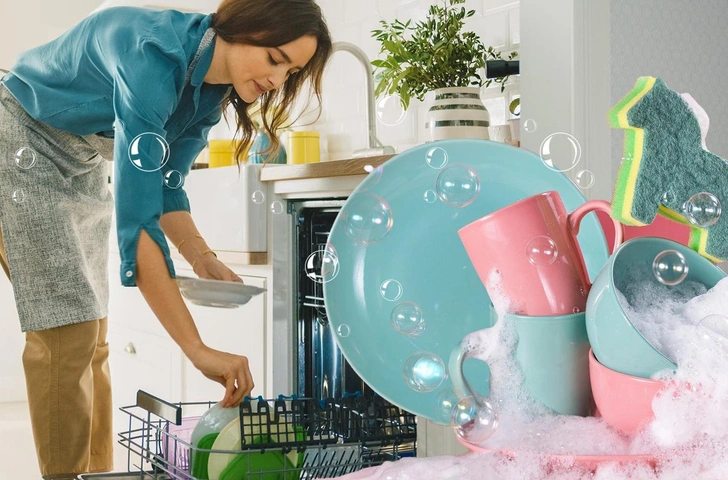 Их допускает каждая хозяйка: 5 серьезных ошибок в мытье посуды, которые вредят здоровью